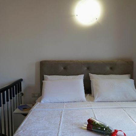 Oceanis Apartment Symi Exterior foto